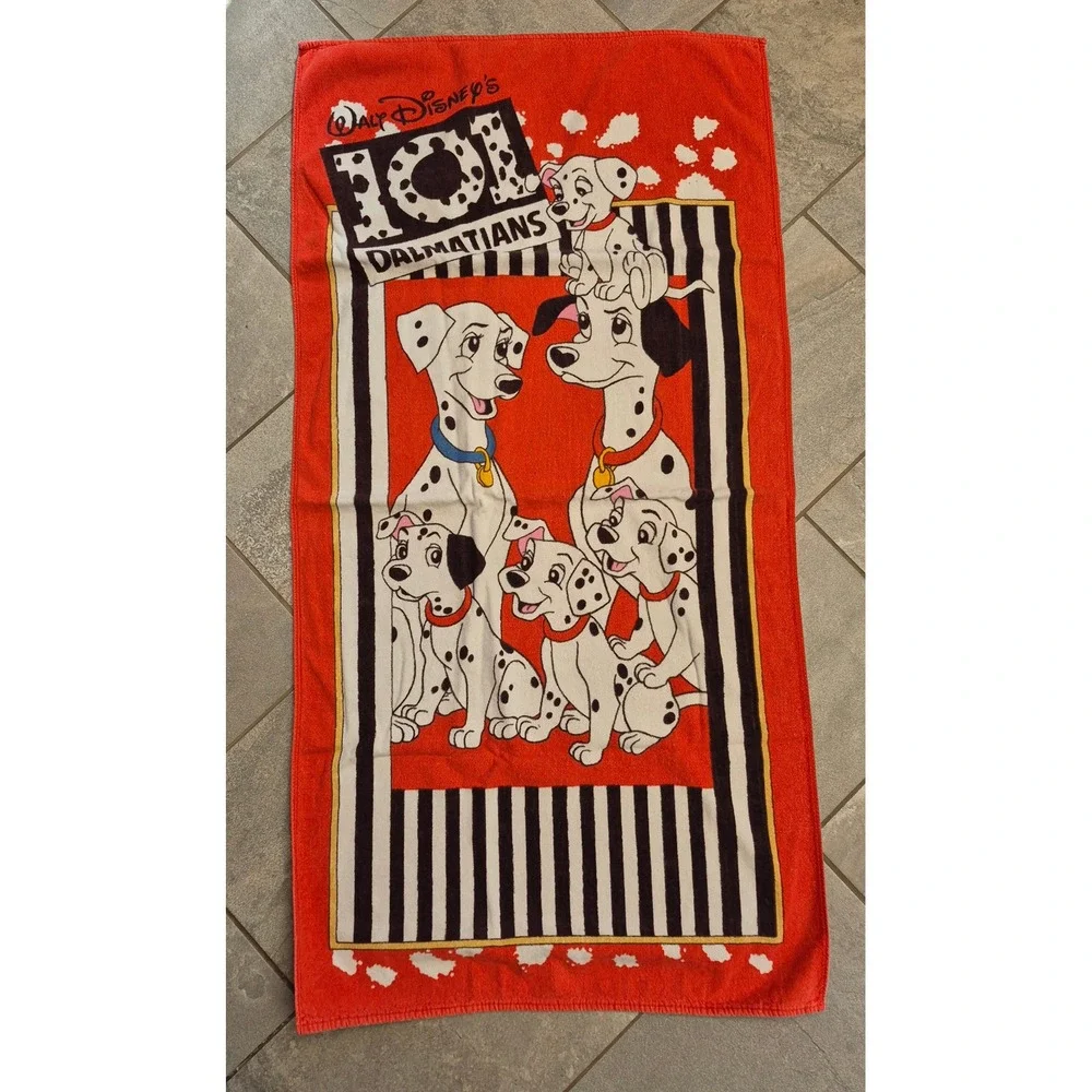 Vintage Disney 101 Dalmatians + Pirates Caribbean Towels‎ Set Y2K